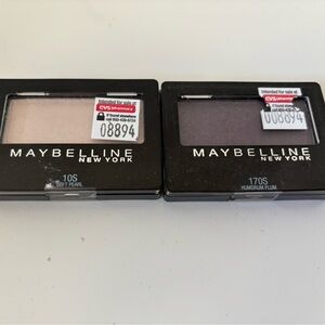 ⭐️ 4 for $20 - Bundle and save!!! ⭐️ 
Maybelline Eyeshadow in Pearl and Plum